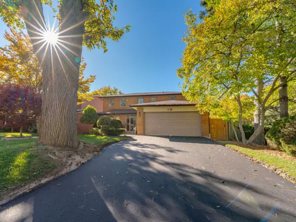 Toronto C14, ON M2M 3H8,18 Whitman ST