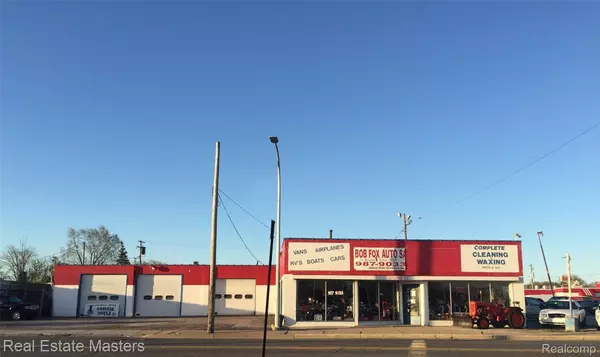 Port Huron, MI 48060,2222 Lapeer AVE