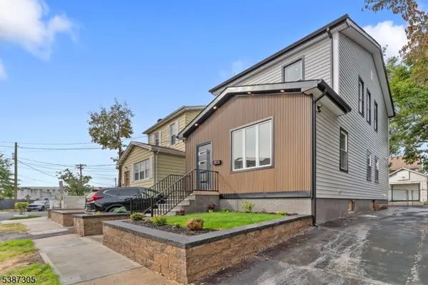 21 Victor Pl, Irvington Twp., NJ 07111