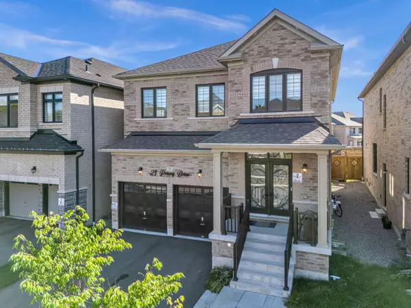 Whitby, ON L1P 0K9,21 Priory DR