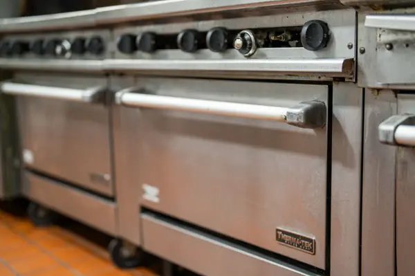 Kingston, ON K7L 1A8,111 PRINCESS ST