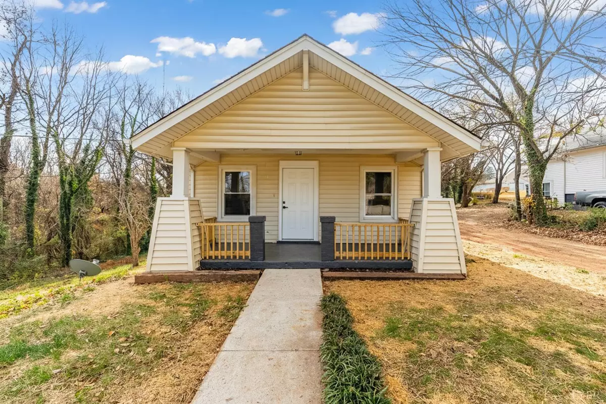 Madison Heights, VA 24572,138 Woodys LN