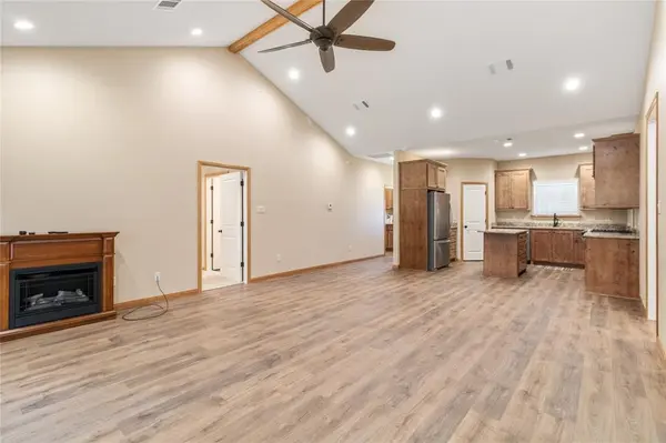 Coleman, TX 76834,700 High Road