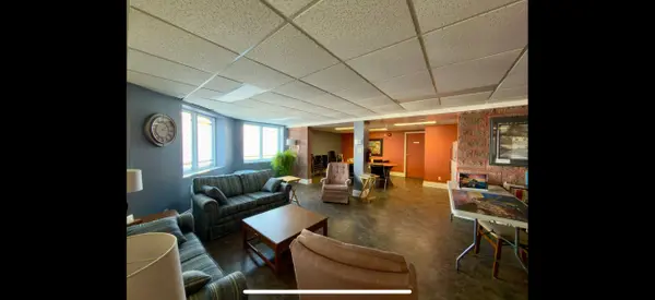 Hanover, ON N4N 2S4,101-536 11th AVE #101