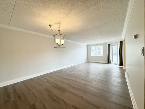 Hanover, ON N4N 2S4,101-536 11th AVE #101