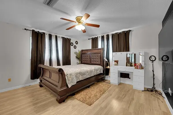 Port St Lucie, FL 34952,223 E Arbor Avenue