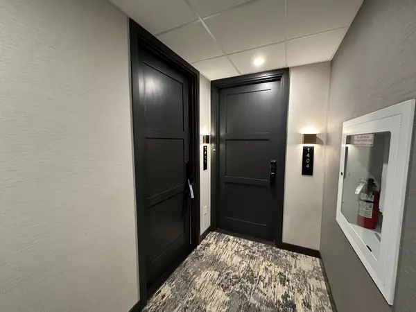 Guelph, ON N1E 0T3,93 Arthur ST S #1403