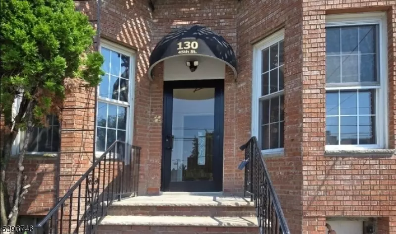 130 45Th St #3, Union City, NJ 07087