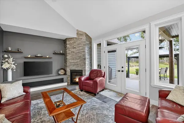 Port Alberni, BC V9Y 8R2,5150 Maebelle Rd