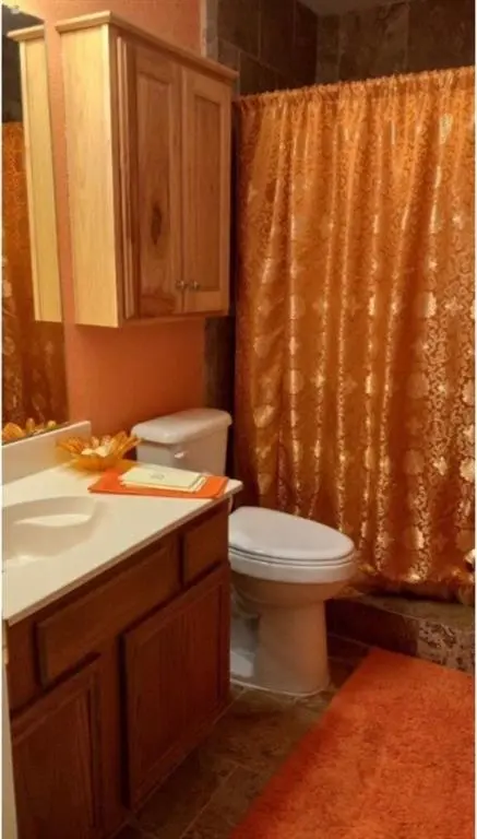 Terrell, TX 75160,1412 S Medora Street