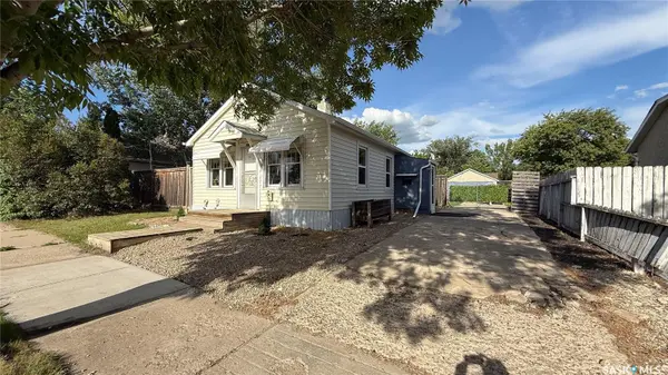 North Battleford, SK S9A 1B1,1832 101st STREET