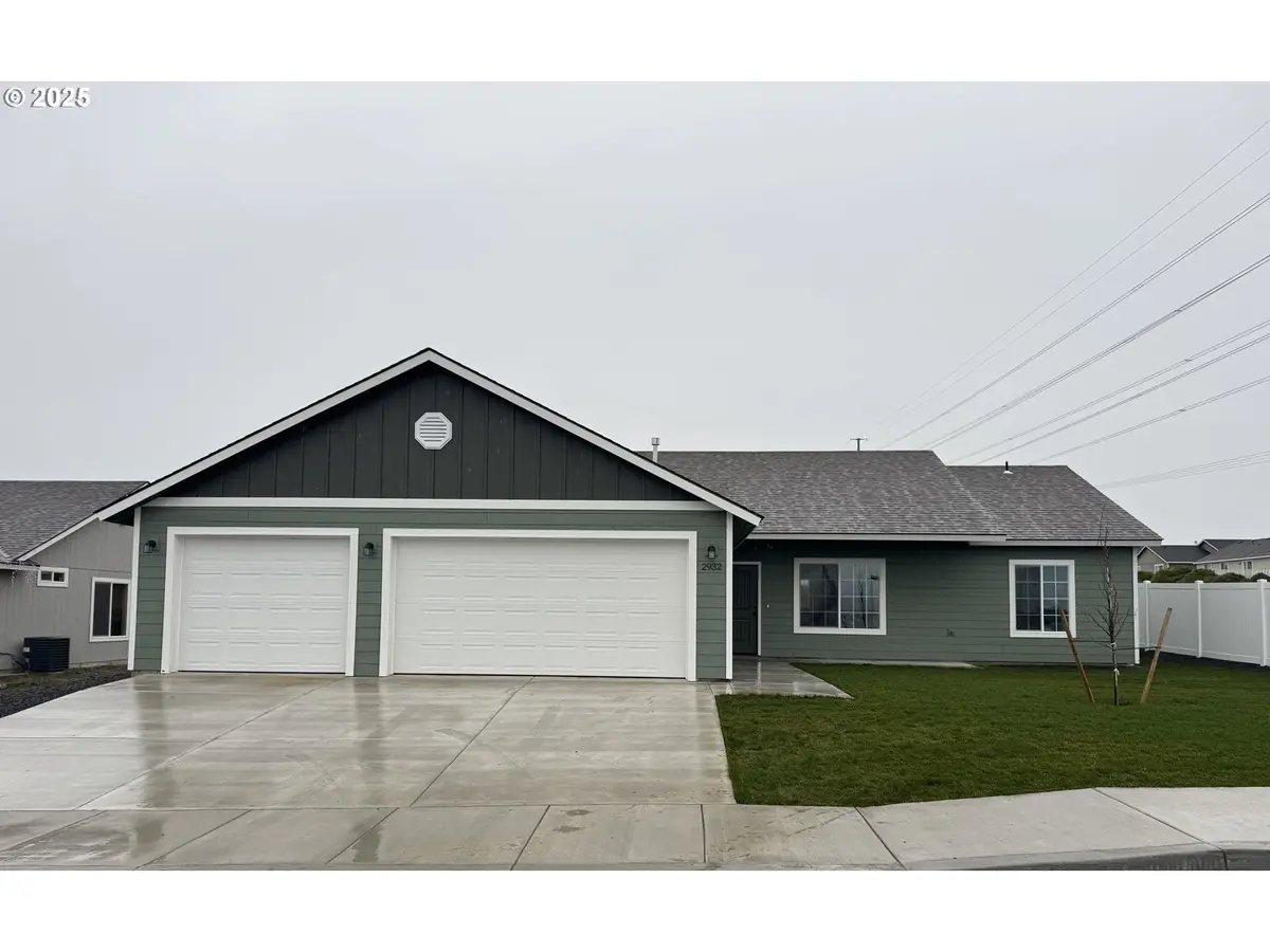 Umatilla, OR 97882,2932 QUAIL AVE