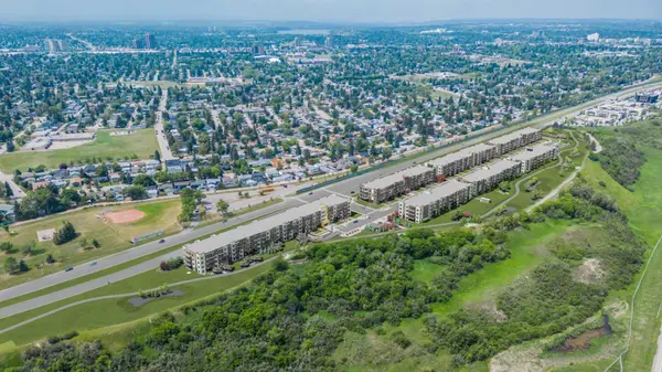 Calgary, AB T2J 0T2,9400 Blackfoot TRL SE #7120