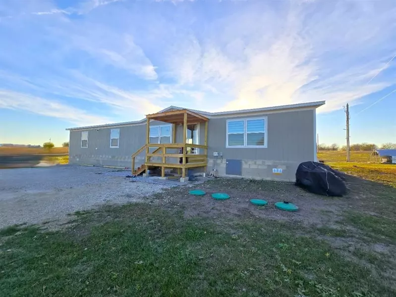 115 Private Road 172, Hillsboro, TX 76645