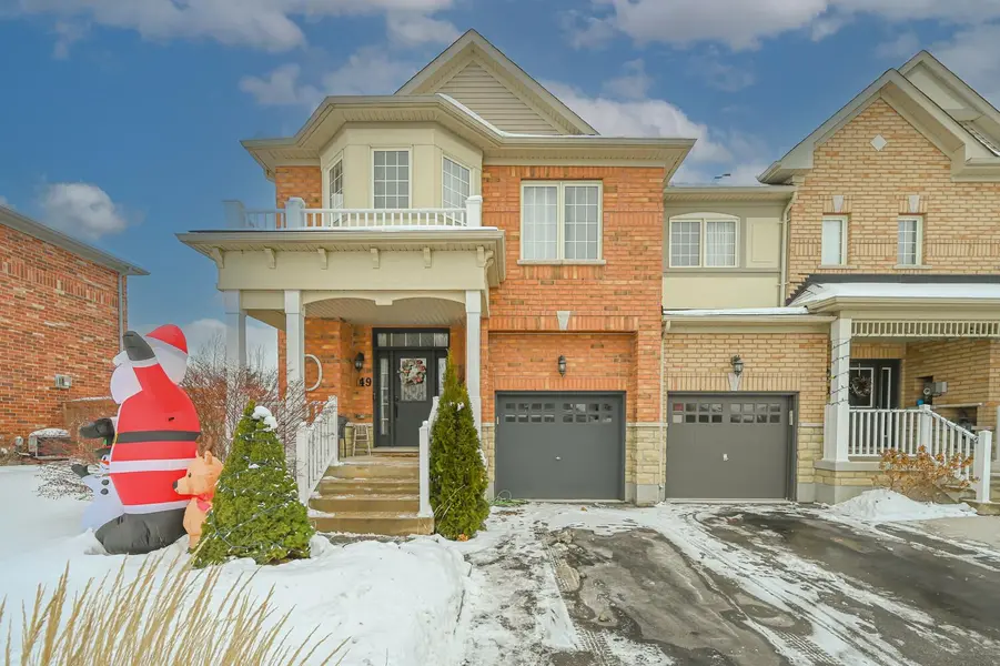 49 McCardy CT, Caledon, ON L7C 3W9