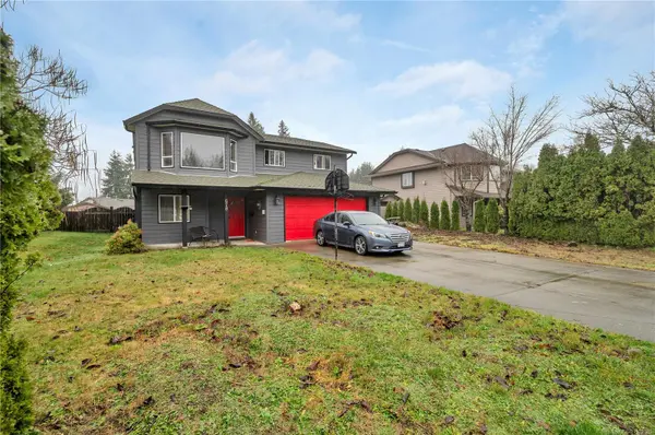 678 Nature Park Dr, Campbell River, BC V9W 7Z9