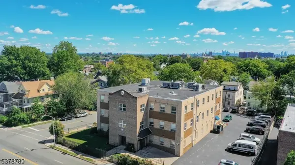 East Orange City, NJ 07018,110 S Grove St