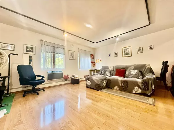 Brooklyn, NY 11219,1348 63rd ST #5