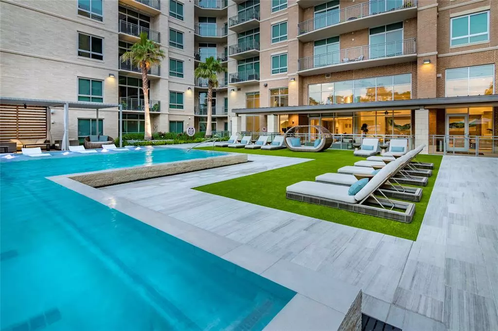 Dallas, TX 75205,4719 Cole Avenue #742