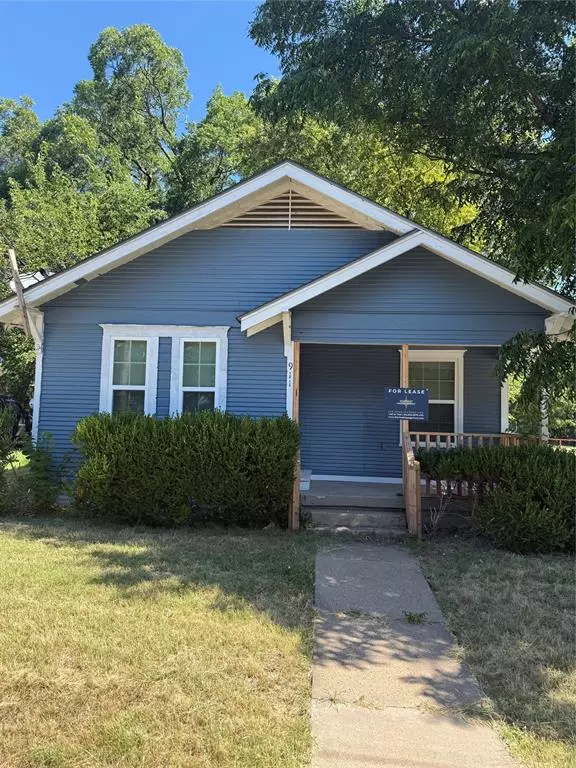 Mckinney, TX 75069,911 Anthony Street