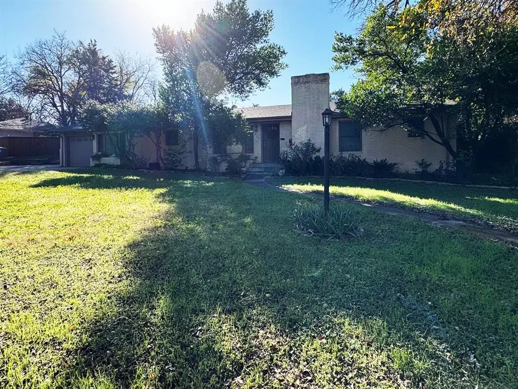 Dallas, TX 75224,510 Bizerte Avenue