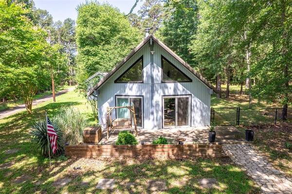 506 S King Lake,  Scroggins,  TX 75480