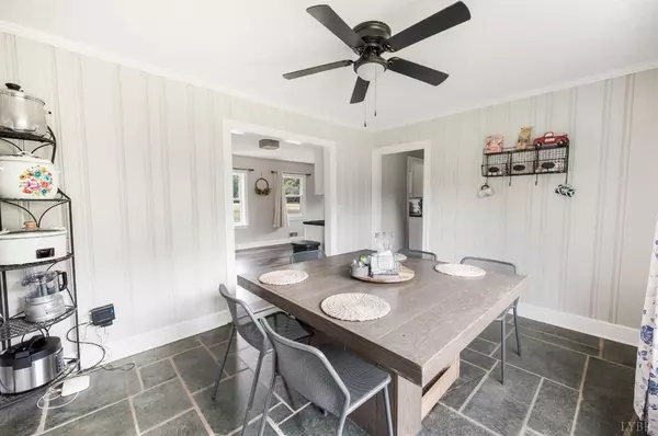 Altavista, VA 24517,3270 Wards RD