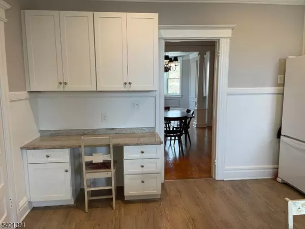 Millburn Twp., NJ 07041,97 Main St