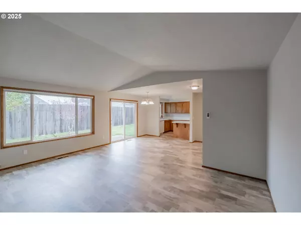 Albany, OR 97322,2473 GRAND PRAIRIE RD