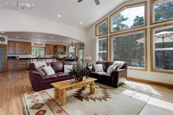 Colorado Springs, CO 80908,18190 Bakers Farm RD