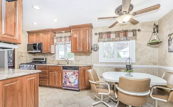 Richmond, NY 10308,35 Nutwood CT