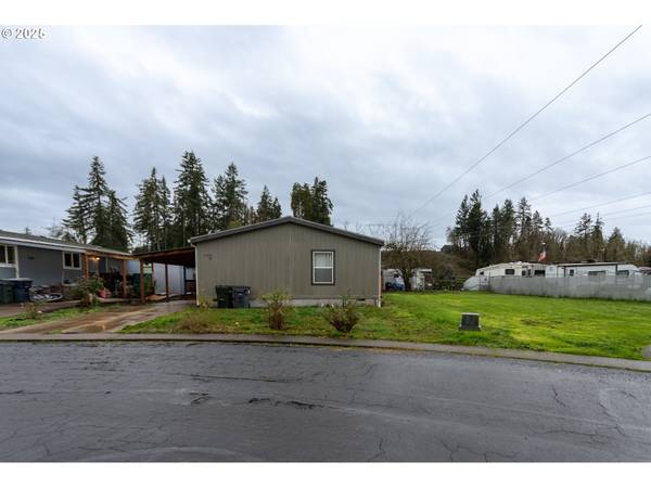 Springfield, OR 97478,5660 DAISY ST #69