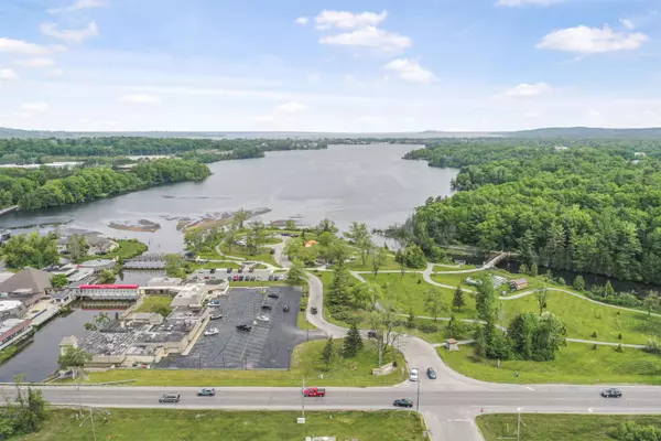 Traverse City, MI 49684,2020 W South Airport RD