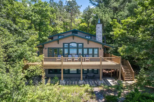 Kewadin, MI 49648,5196 MacKenzie DR