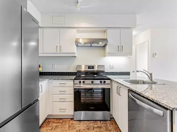 Toronto C14, ON M2N 7K1,33 Sheppard AVE E #1111