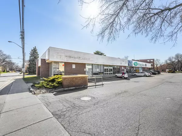 Toronto C11, ON M4G 3T6,325 Moore AVE