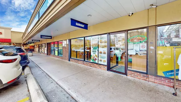 Toronto C15, ON M2J 1L8,105 Parkway Forest DR