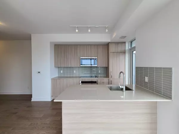 Toronto C02, ON M5R 0C2,181 Bedford RD #609