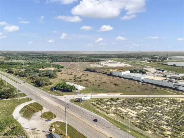 Avon Park, FL 33825,1552 Sun Pure Rd