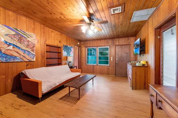 Pompano Beach, FL 33060,1110 NE 6th St