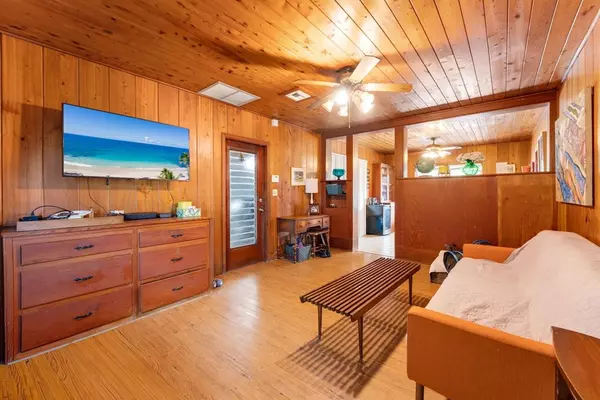 Pompano Beach, FL 33060,1110 NE 6th St