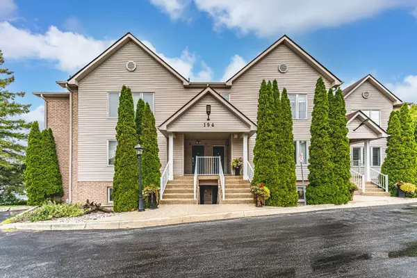 Wasaga Beach, ON L9Z 2L6,194 River RD E #3B