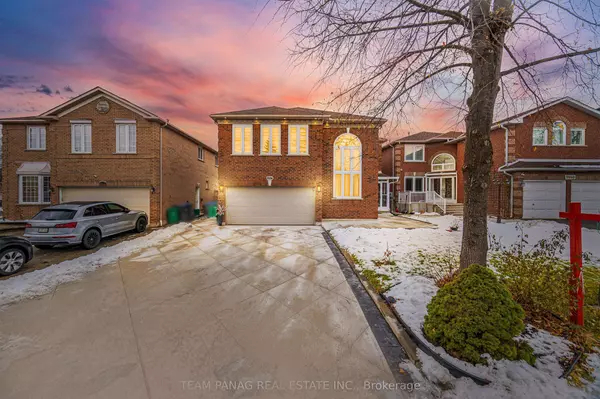 5936 Aquarius CT, Mississauga, ON L5M 4Z6