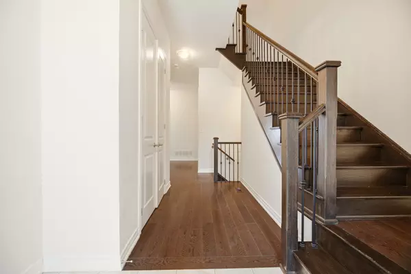 Brampton, ON L7A 5B5,43 Boathouse RD