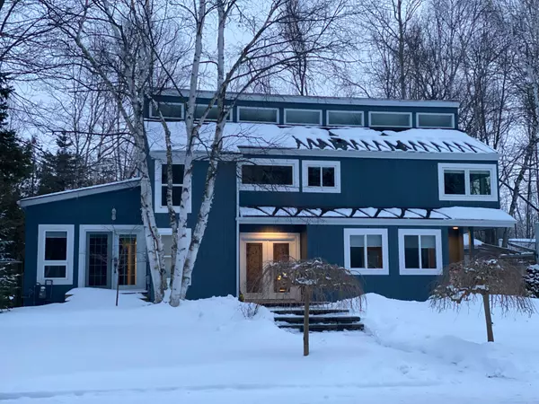 209846 26 HWY, Blue Mountains, ON L9Y 0L1