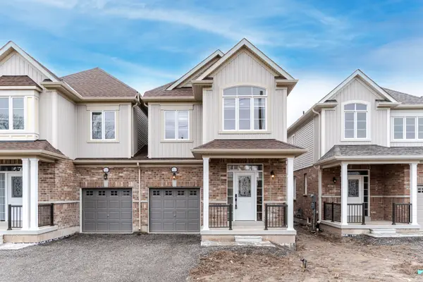 9241 White Oak AVE, Niagara Falls, ON L2G 3P6