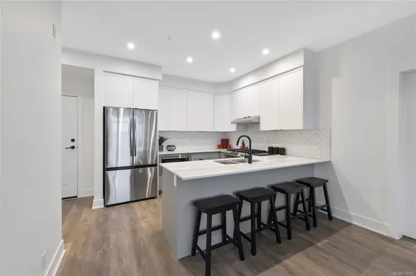 Langford, BC V9B 7C5,1114 Samar Cres #308