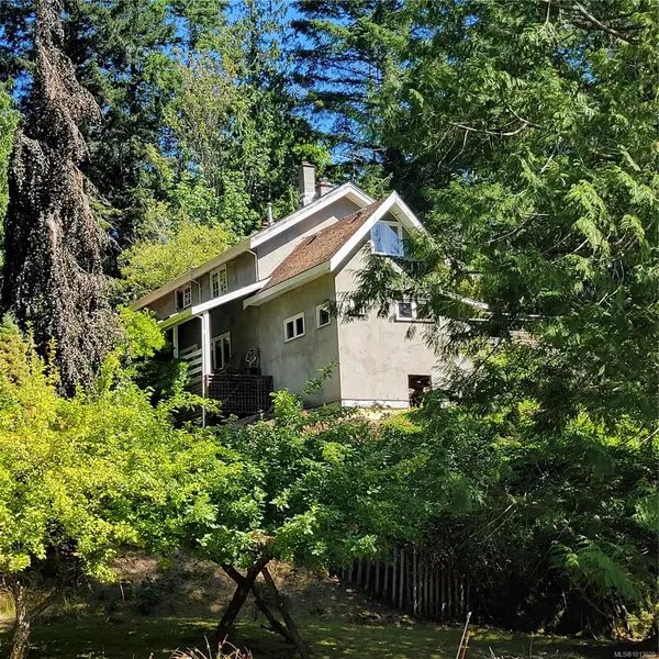 Lasqueti Island, BC V0R 2J0,1 Morewater Rd