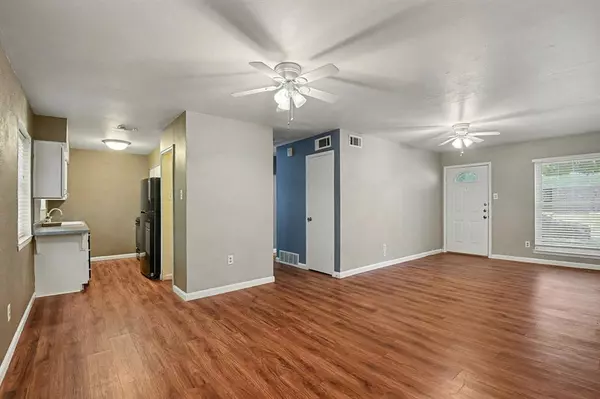 Euless, TX 76039,1202 Crane Drive