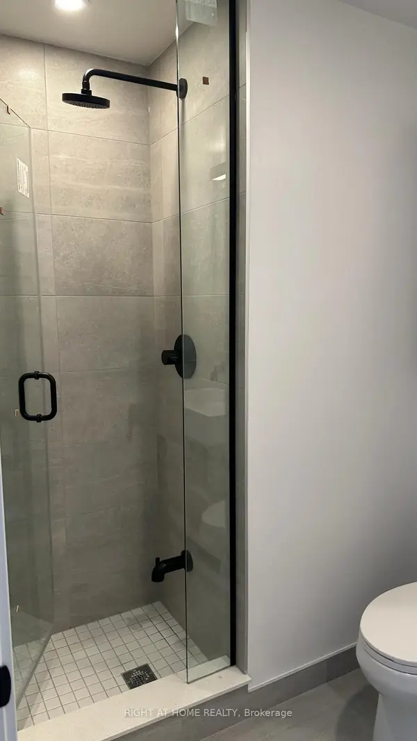 Toronto C01, ON M5V 0W2,108 Peter ST #4710